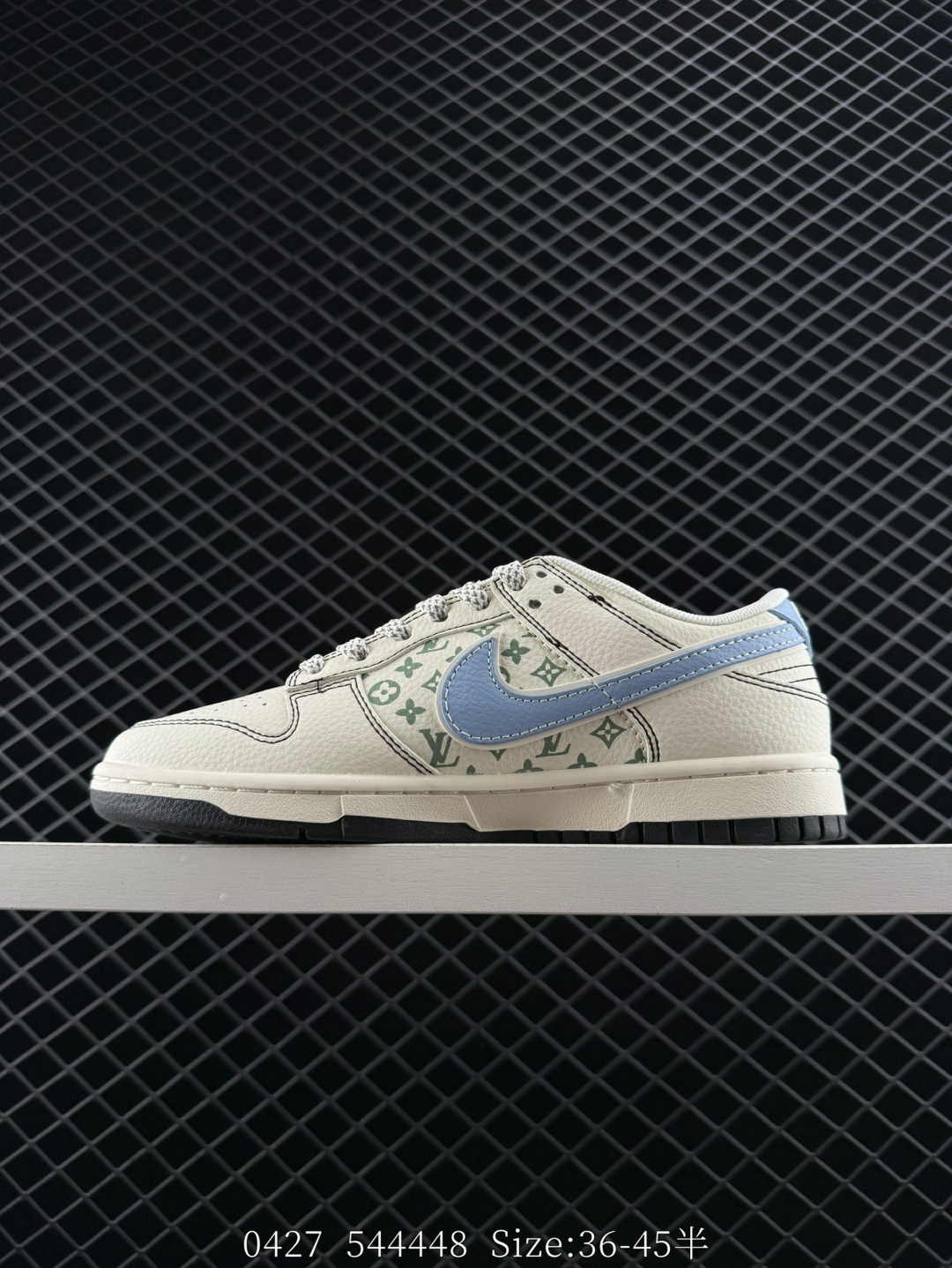 Travis Scott x Air Jordan 1 ” Reverse Mocha “